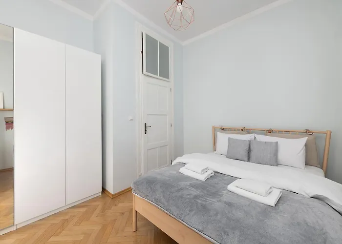 Premium Old Town Topolowa Апартаменты *